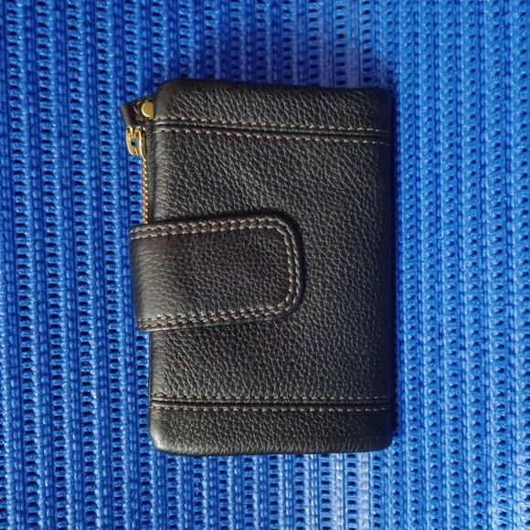 Fossil - Picture 2 of 8